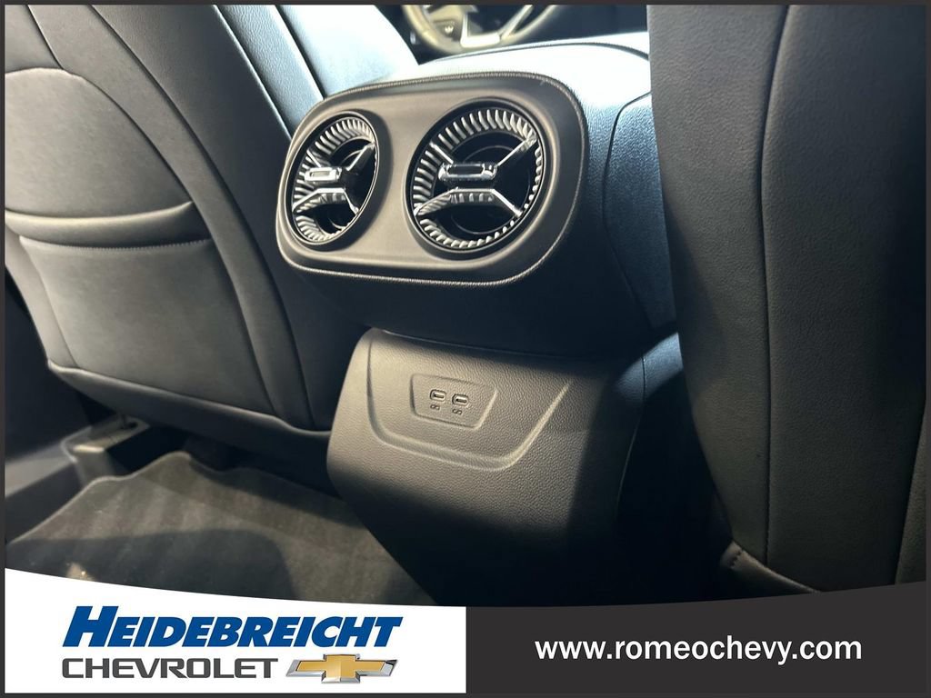 Used 2024 Chevrolet Blazer EV LT AWD/4WD image 17