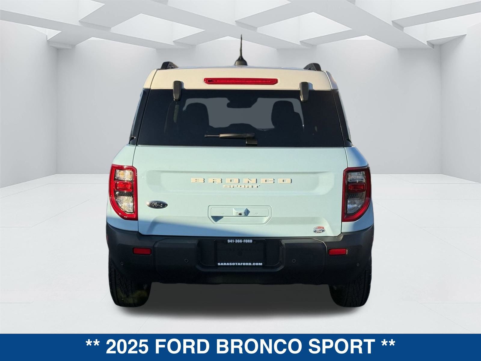New 2025 Ford Bronco Sport Heritage w/ Convenience Package image 6
