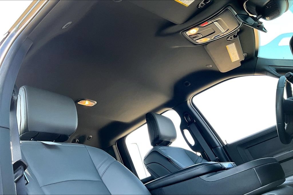 New 2026 RAM 3500 Tradesman w/ Chrome Appearance Group AWD/4WD image 32