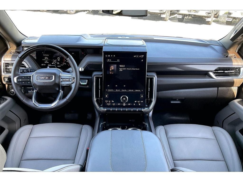 Used 2026 GMC Yukon Elevation AWD/4WD image 17