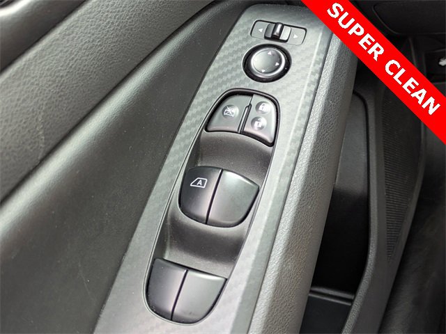 Used 2024 Nissan Altima 2.5 SV image 25