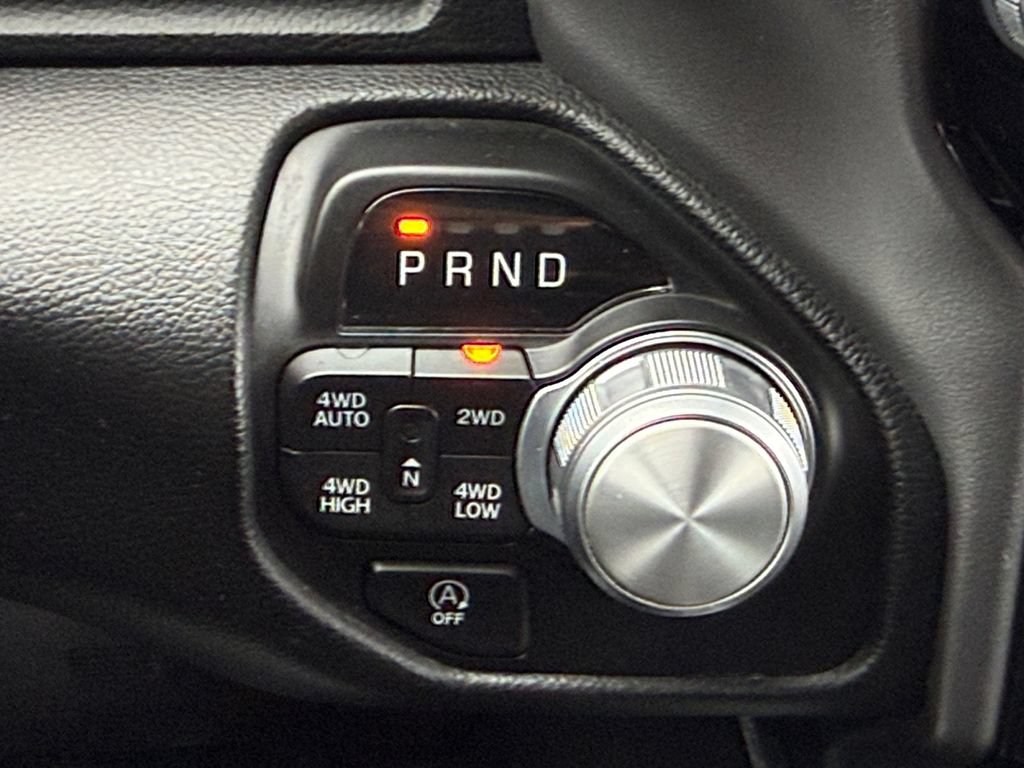 Used 2023 RAM 1500 Laramie AWD/4WD image 18
