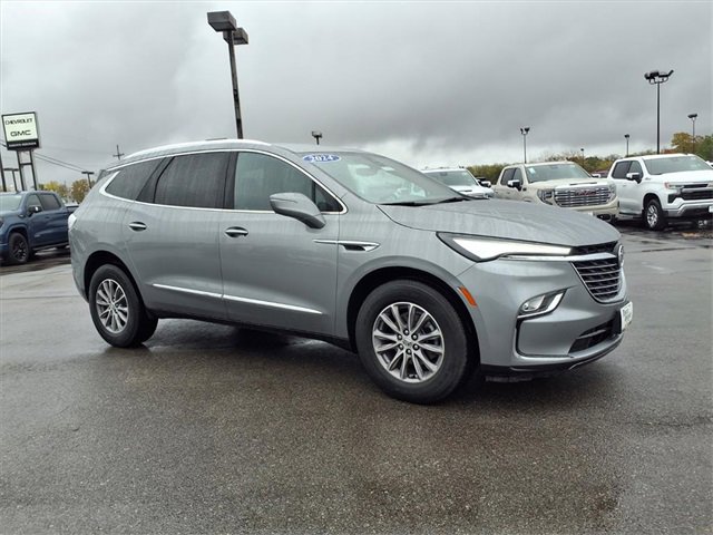 Used 2024 Buick Enclave Premium image 4