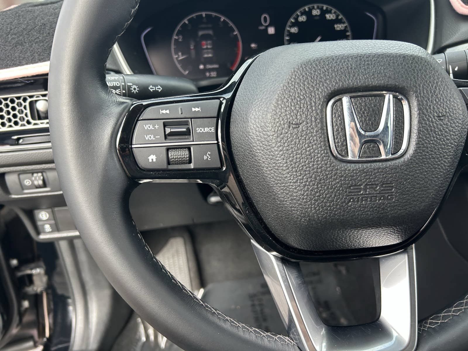 Used 2022 Honda Civic EX-L image 27