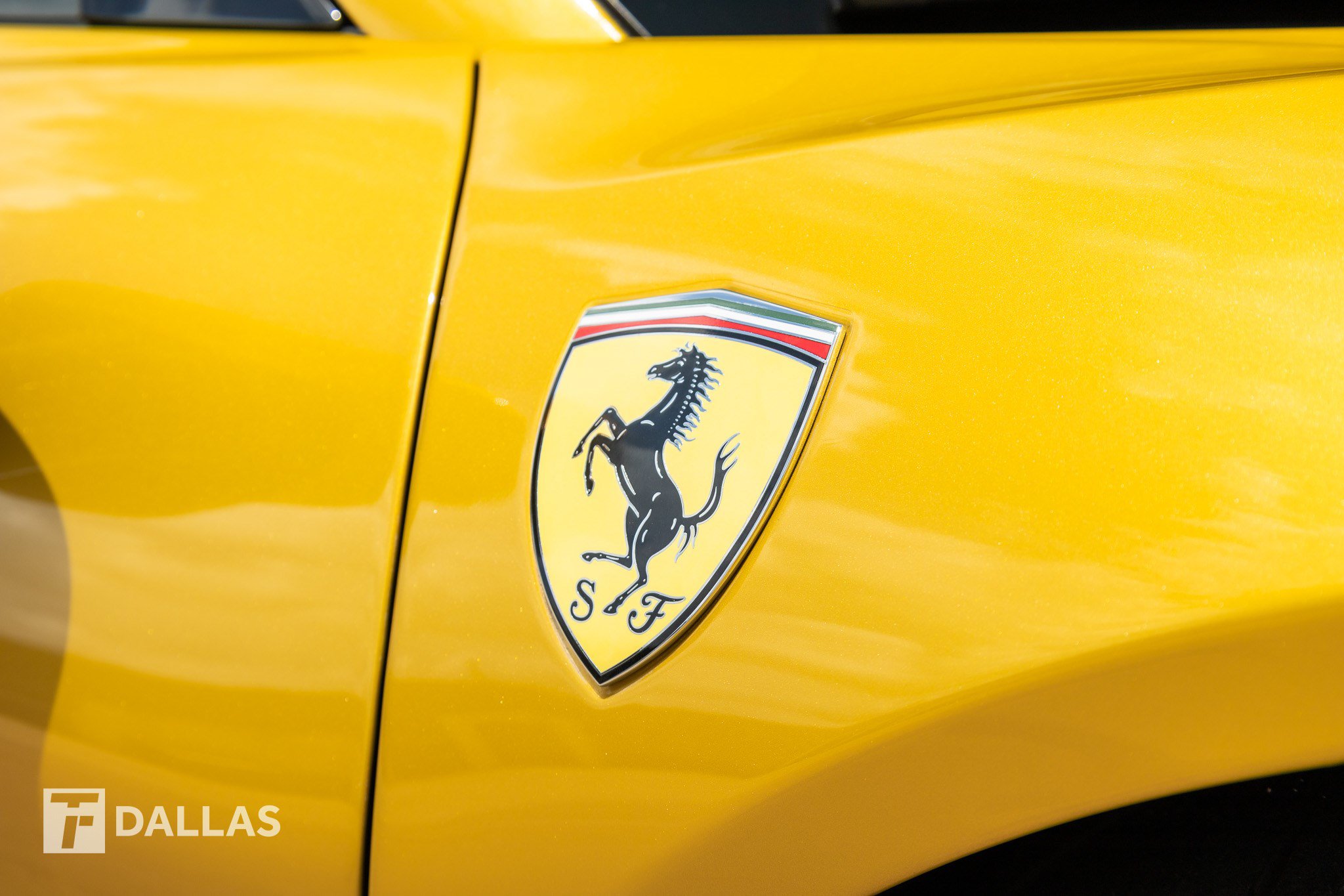 Used 2023 Ferrari SF90 Spider AWD/4WD image 20