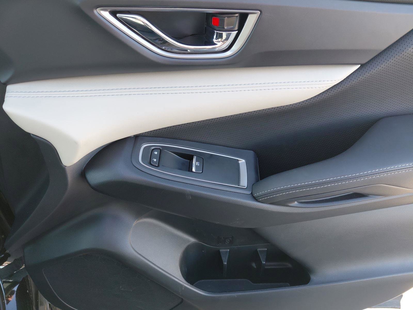 Used 2022 Subaru Ascent Limited image 18