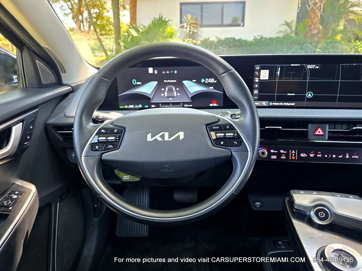 Used 2022 Kia EV6 Wind image 50