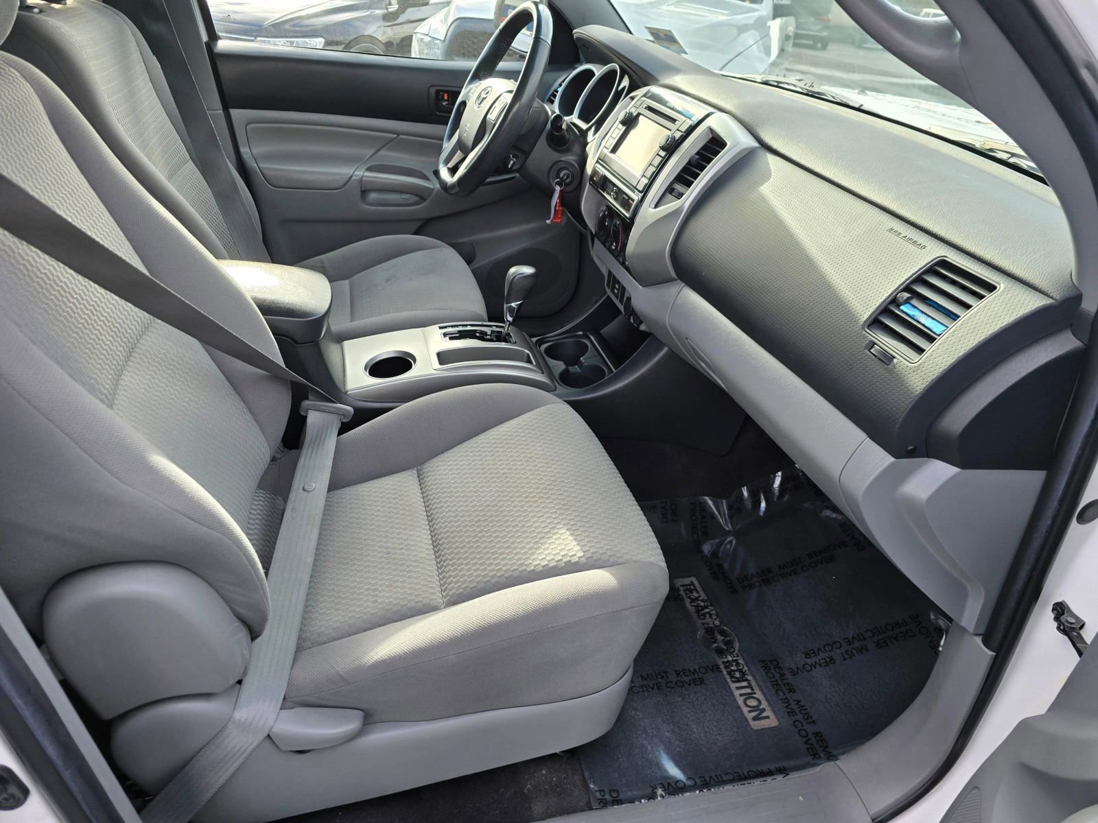 Used 2012 Toyota Tacoma PreRunner image 12