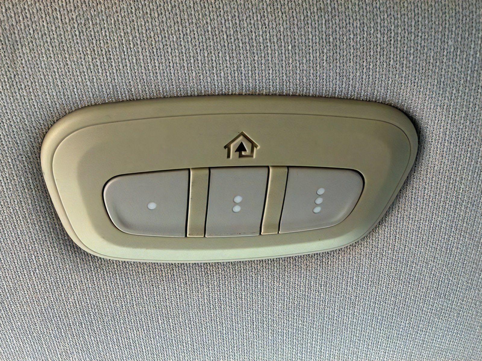Used 2022 Jeep Cherokee Latitude Lux FWD image 28