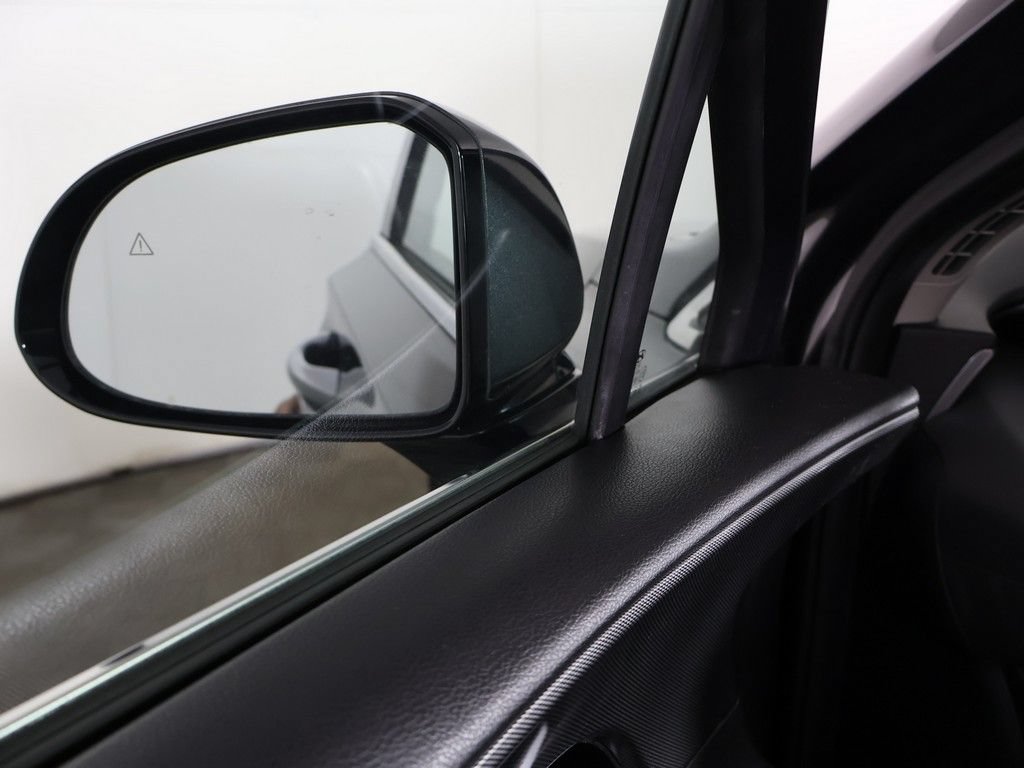 Used 2023 Hyundai Santa Fe Blue AWD/4WD image 34