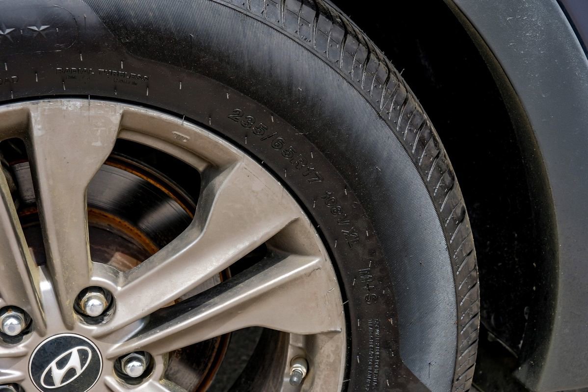 Used 2014 Hyundai Santa Fe Sport w/ Popular Equipment Package 02 image 61