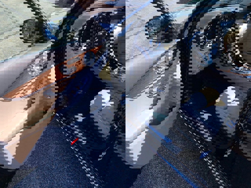 Used 2021 Mercedes-Benz C 300 4MATIC Sedan w/ Premium Package image 11