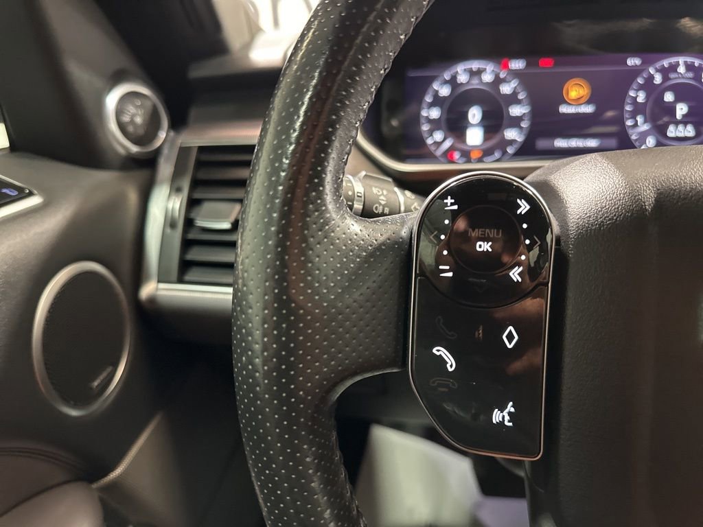 Used 2020 Land Rover Range Rover Sport HSE image 26