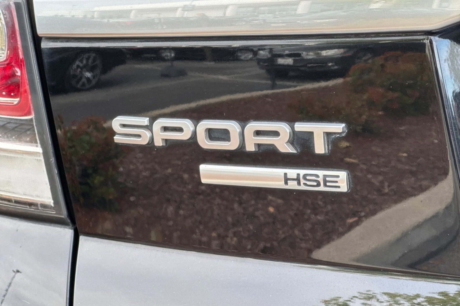 Used 2015 Land Rover Range Rover Sport HSE image 23