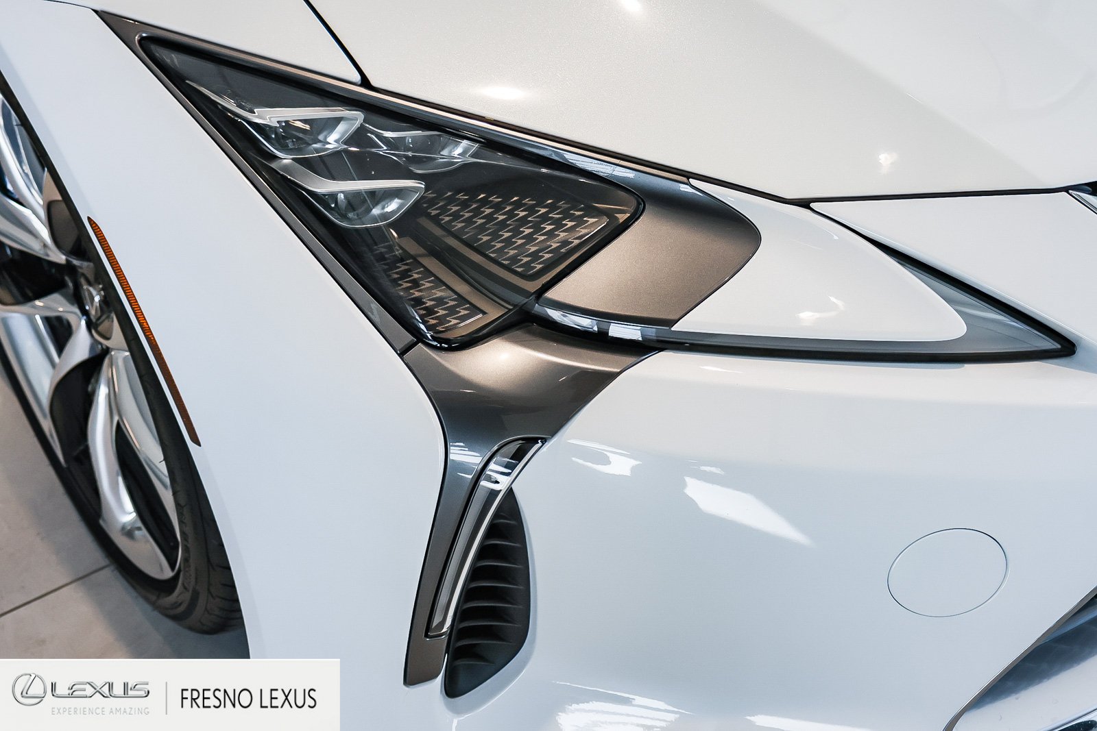 Used 2018 Lexus LC 500 Coupe w/ Sport Package RWD image 11