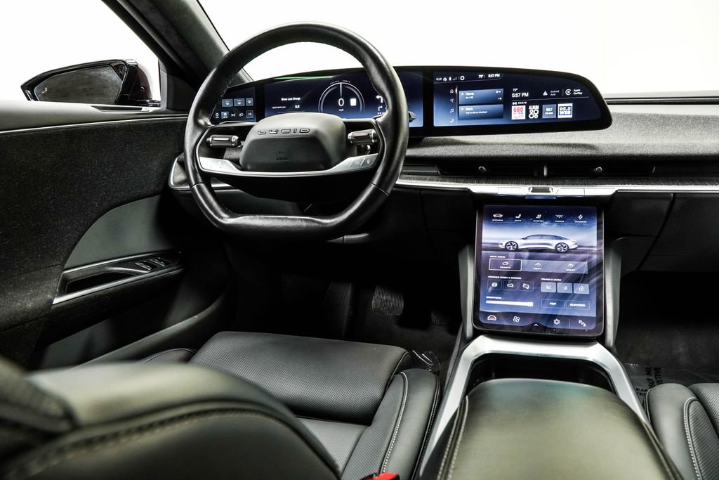 Used 2025 Lucid Air Touring AWD/4WD image 24