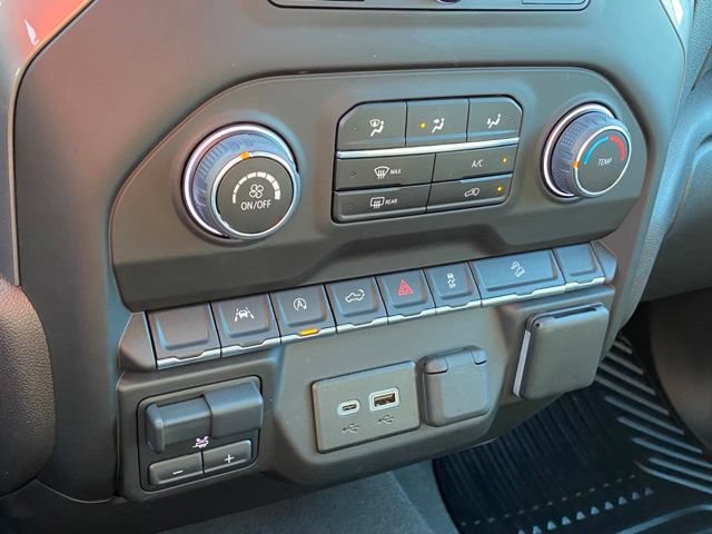 Used 2023 Chevrolet Silverado 1500 Custom Trail Boss AWD/4WD image 18