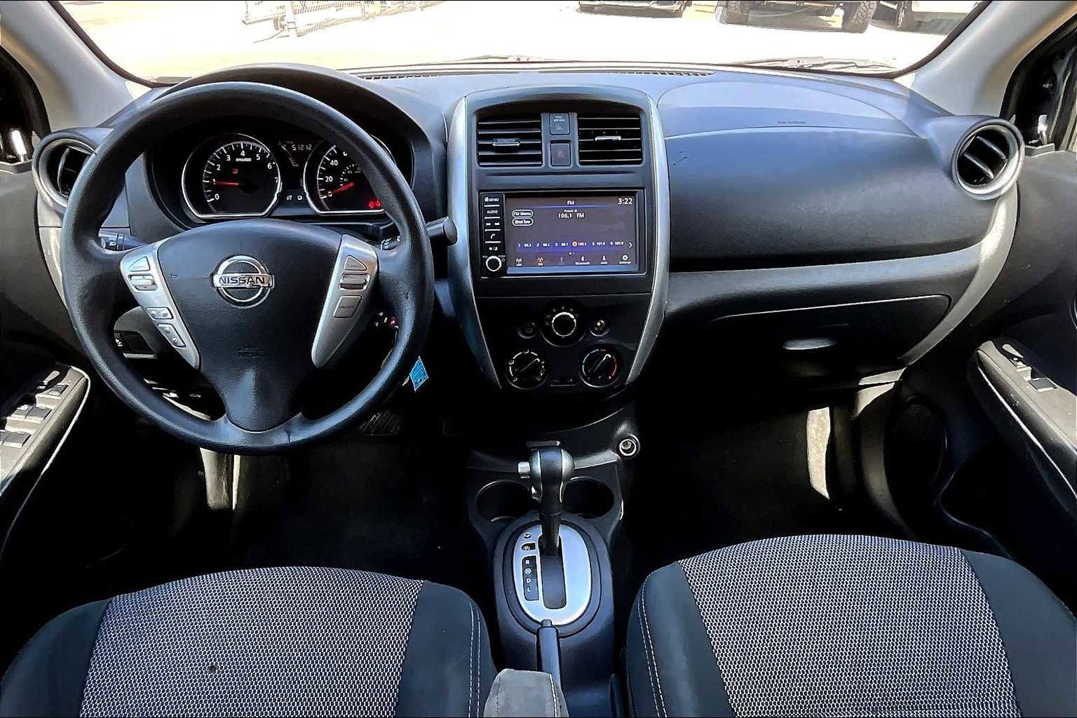 Used 2019 Nissan Versa SV image 13