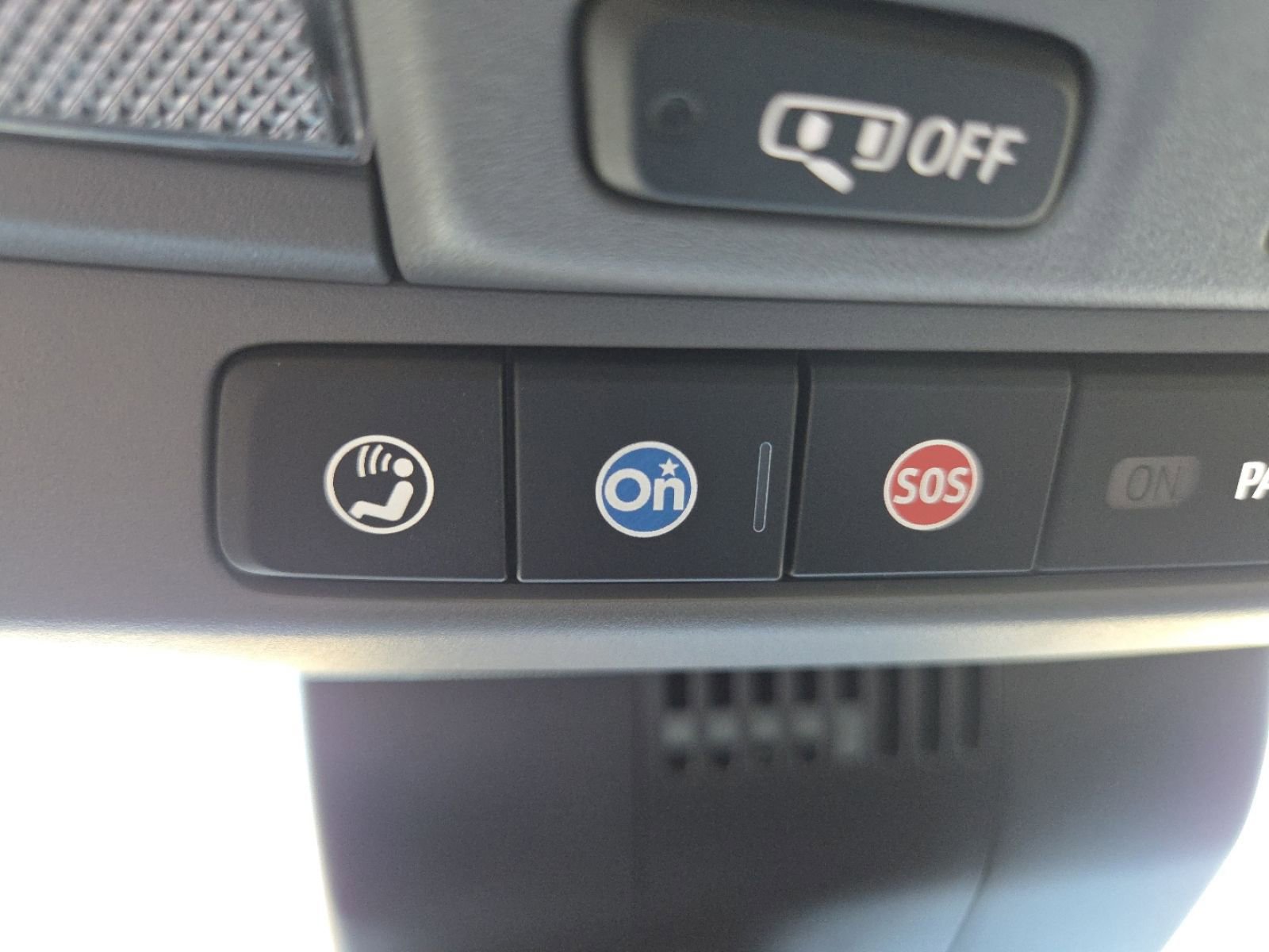 Used 2025 GMC Sierra 3500 Pro w/ Convenience Package image 34