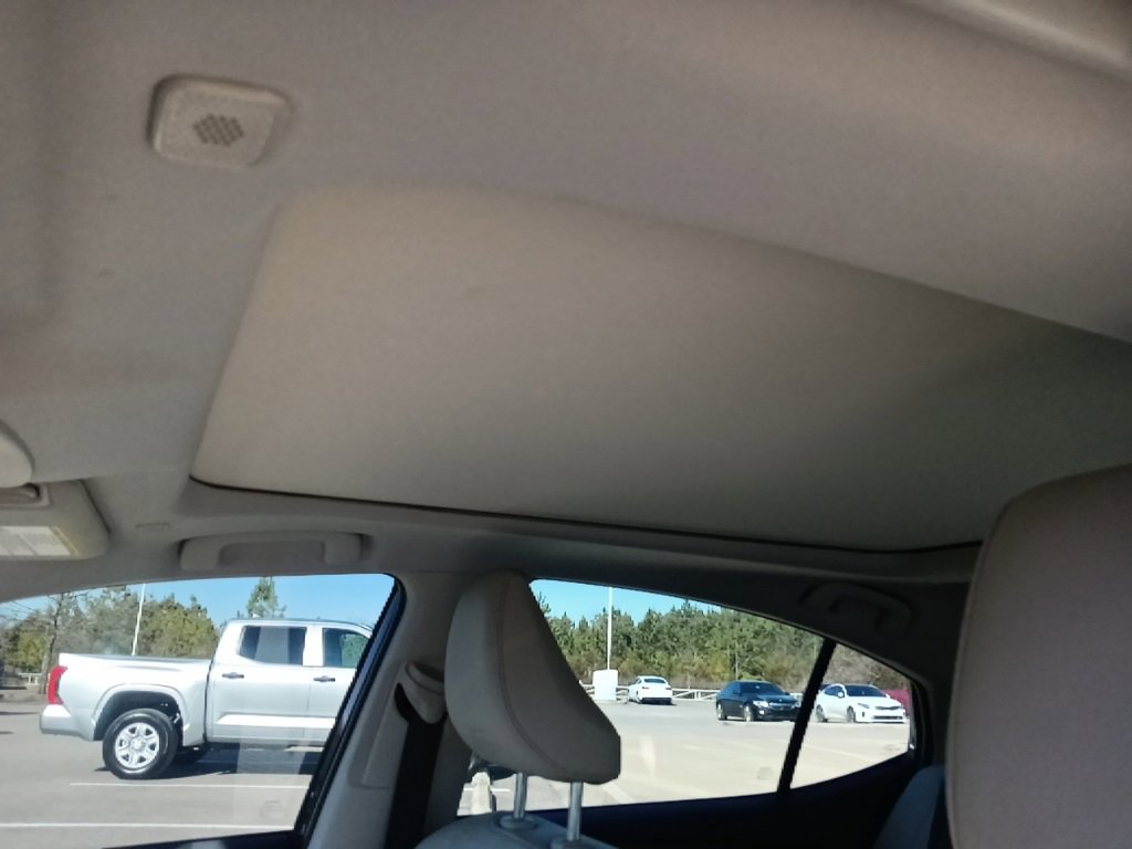 Used 2025 Toyota Camry XSE image 14