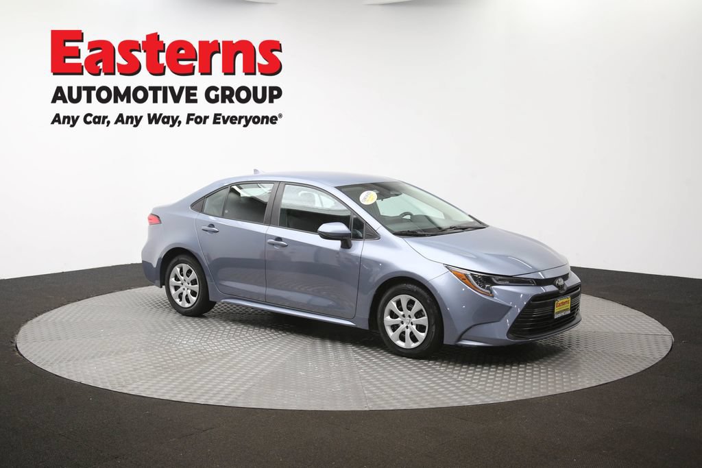 Used 2024 Toyota Corolla LE FWD image 48