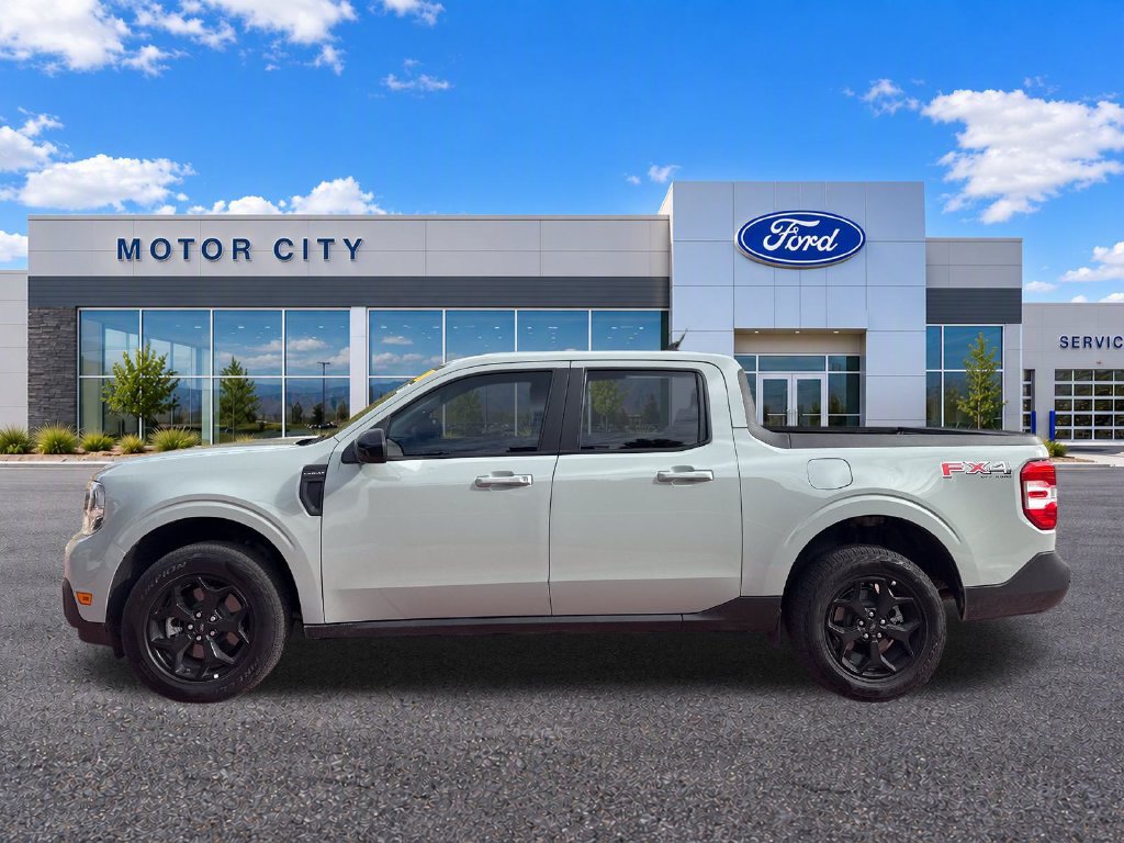 Used 2024 Ford Maverick Lariat w/ FX4 Off-Road Package AWD/4WD image 5