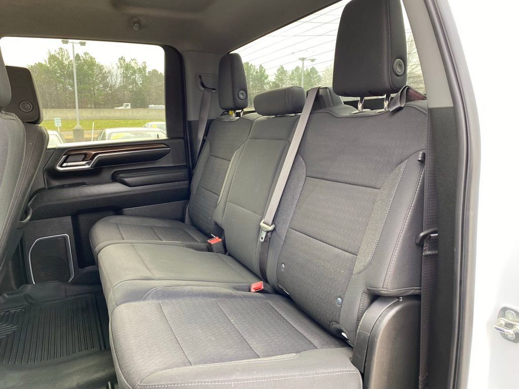 Used 2024 Chevrolet Silverado 2500 LT image 25