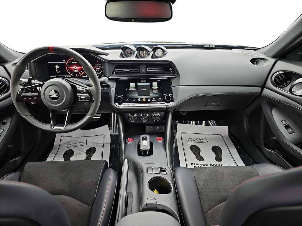 Used 2024 Nissan Z Performance w/ Floor Mat Package RWD image 13