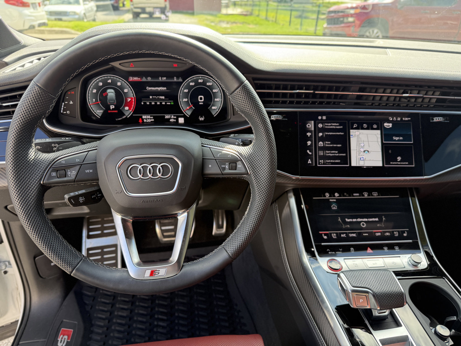 Used 2025 Audi SQ7 Prestige AWD/4WD image 16
