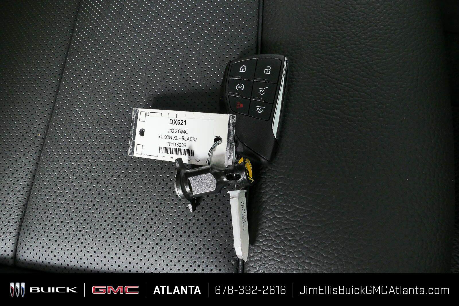 New 2026 GMC Yukon XL Denali w/ Denali Reserve Package AWD/4WD image 27