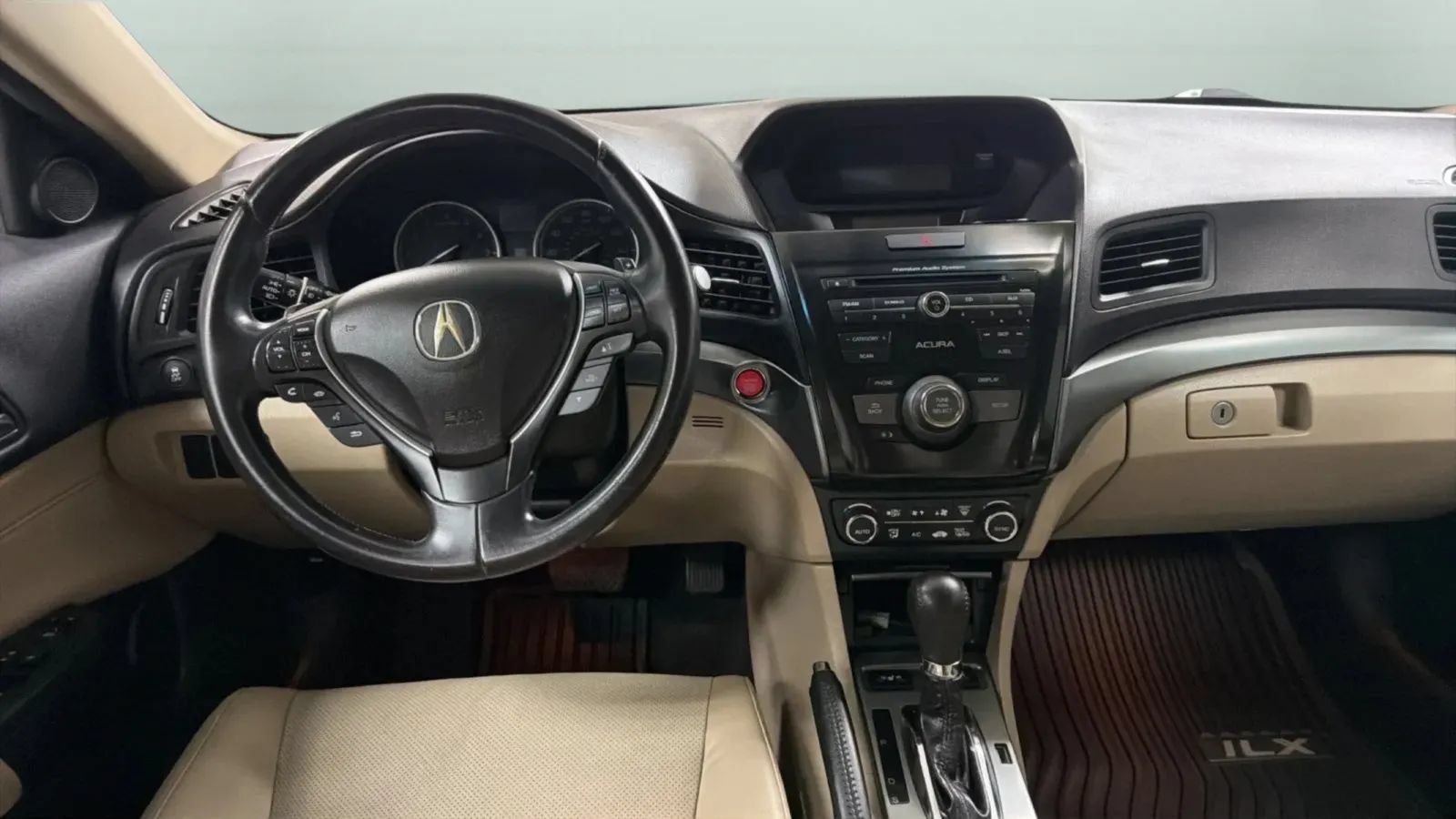 Used 2013 Acura ILX w/ Premium Package FWD image 10
