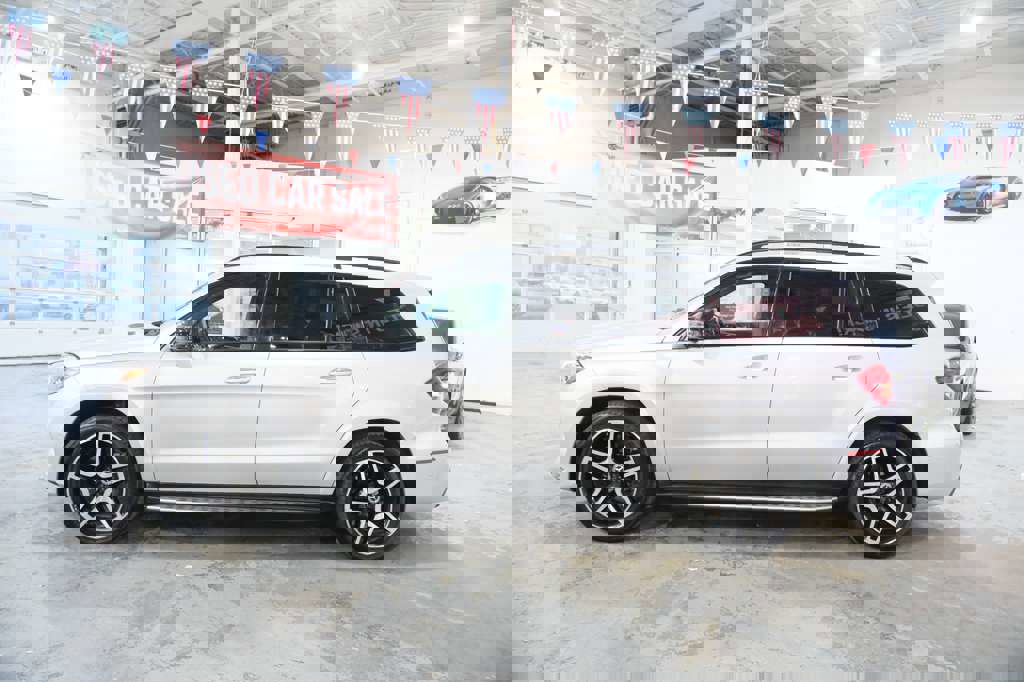 Used 2018 Mercedes-Benz GLS 550 4MATIC w/ Driver Assistance Package image 6