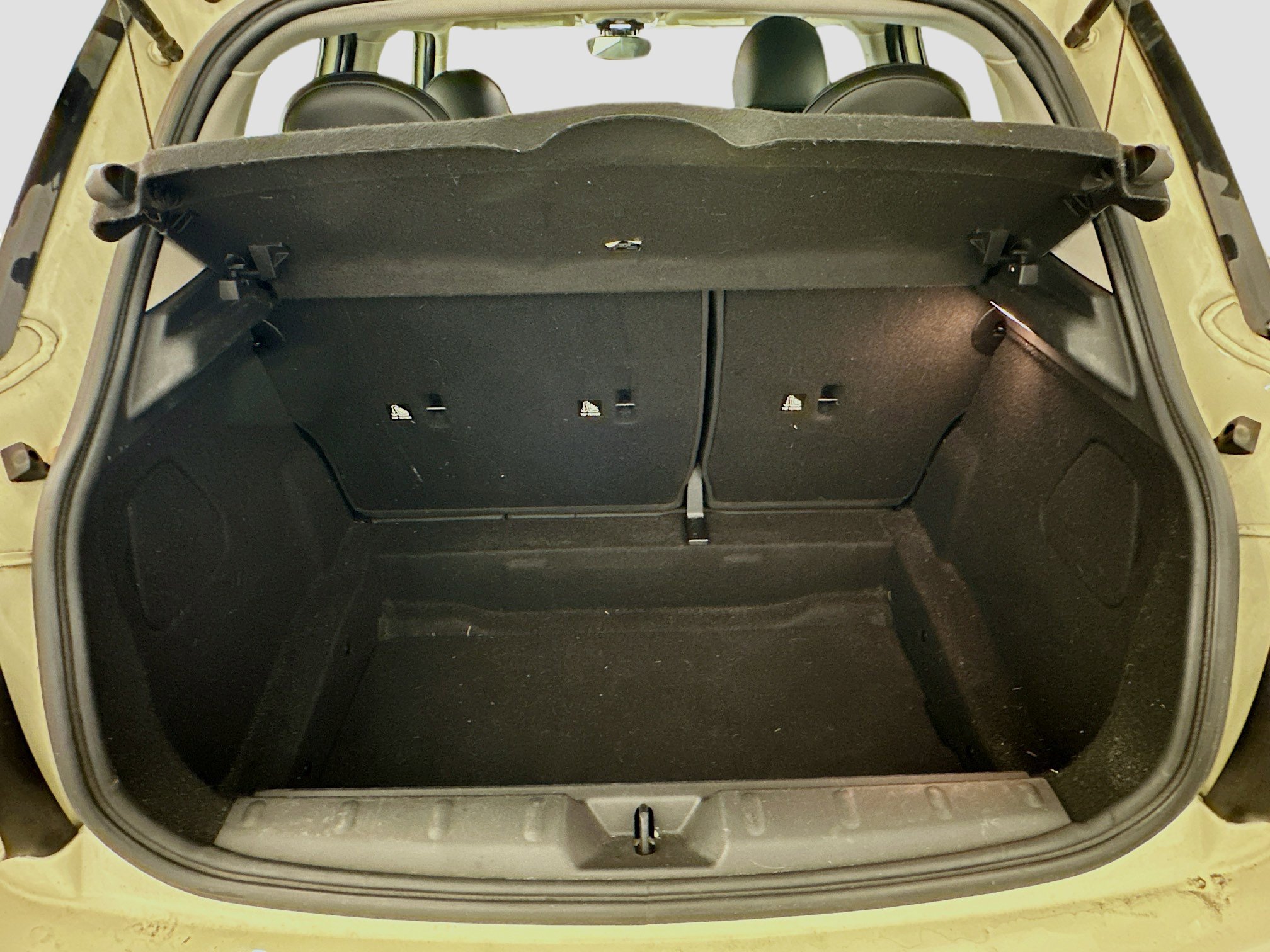 Used 2018 MINI Cooper 4-Door Hardtop image 29