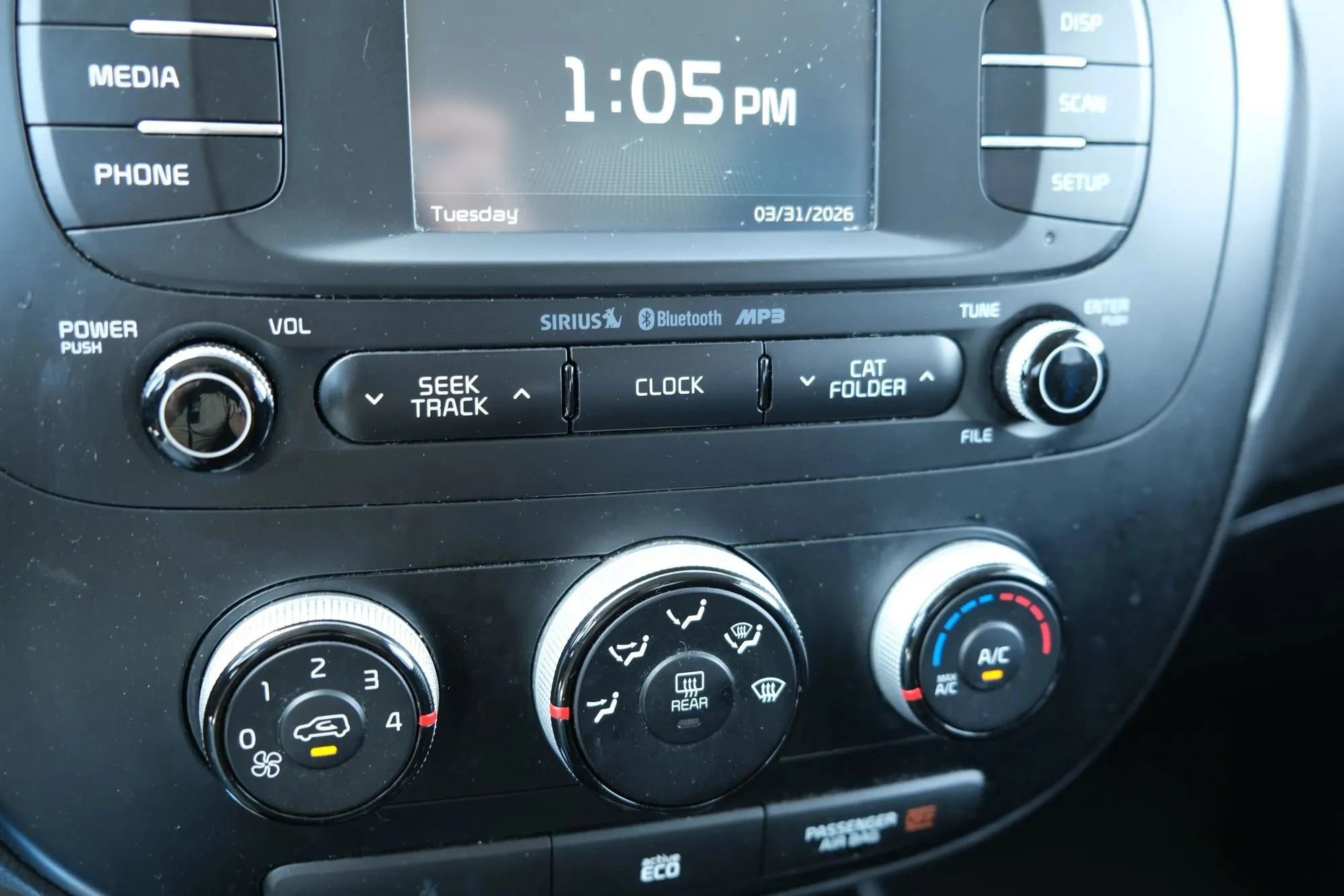 Used 2016 Kia Soul + image 27