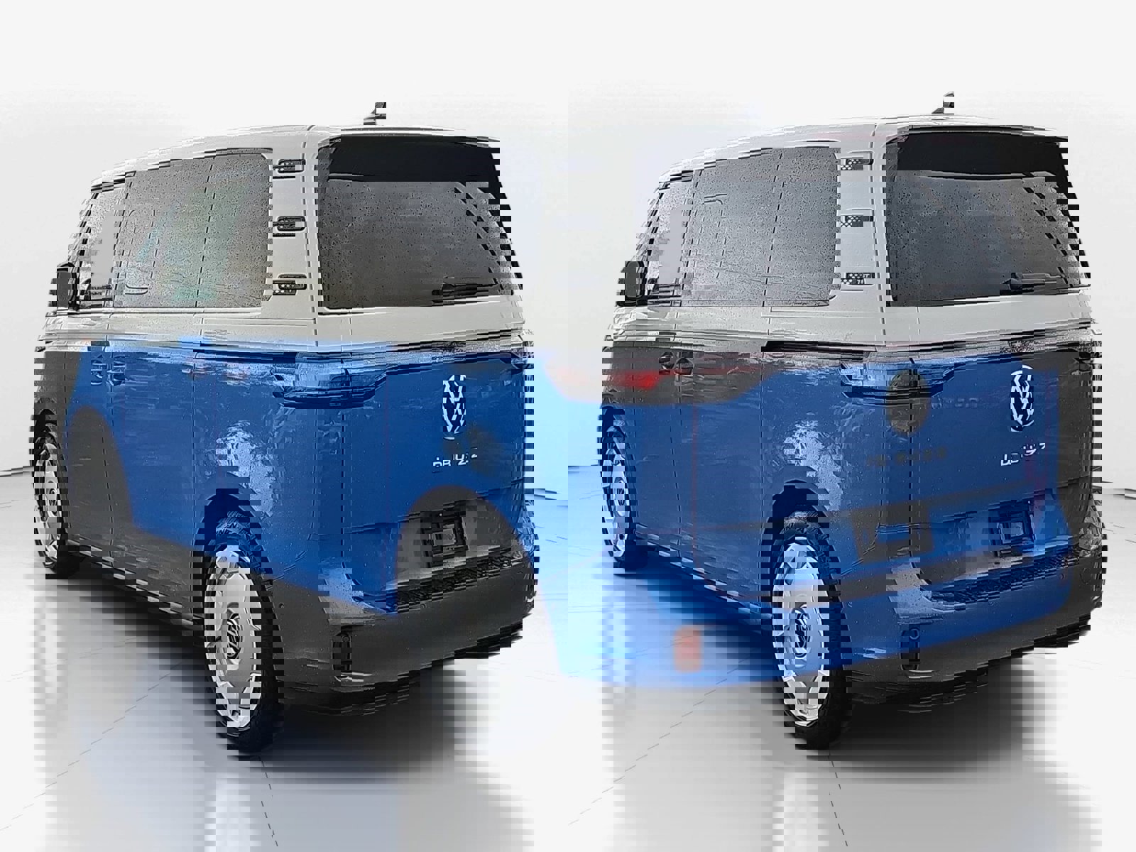 Used 2025 Volkswagen ID. Buzz 1st Edition image 4