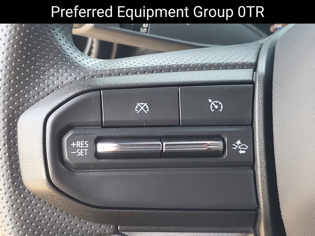 Used 2023 Chevrolet Colorado Trail Boss w/ Advanced Trailering Package AWD/4WD image 9