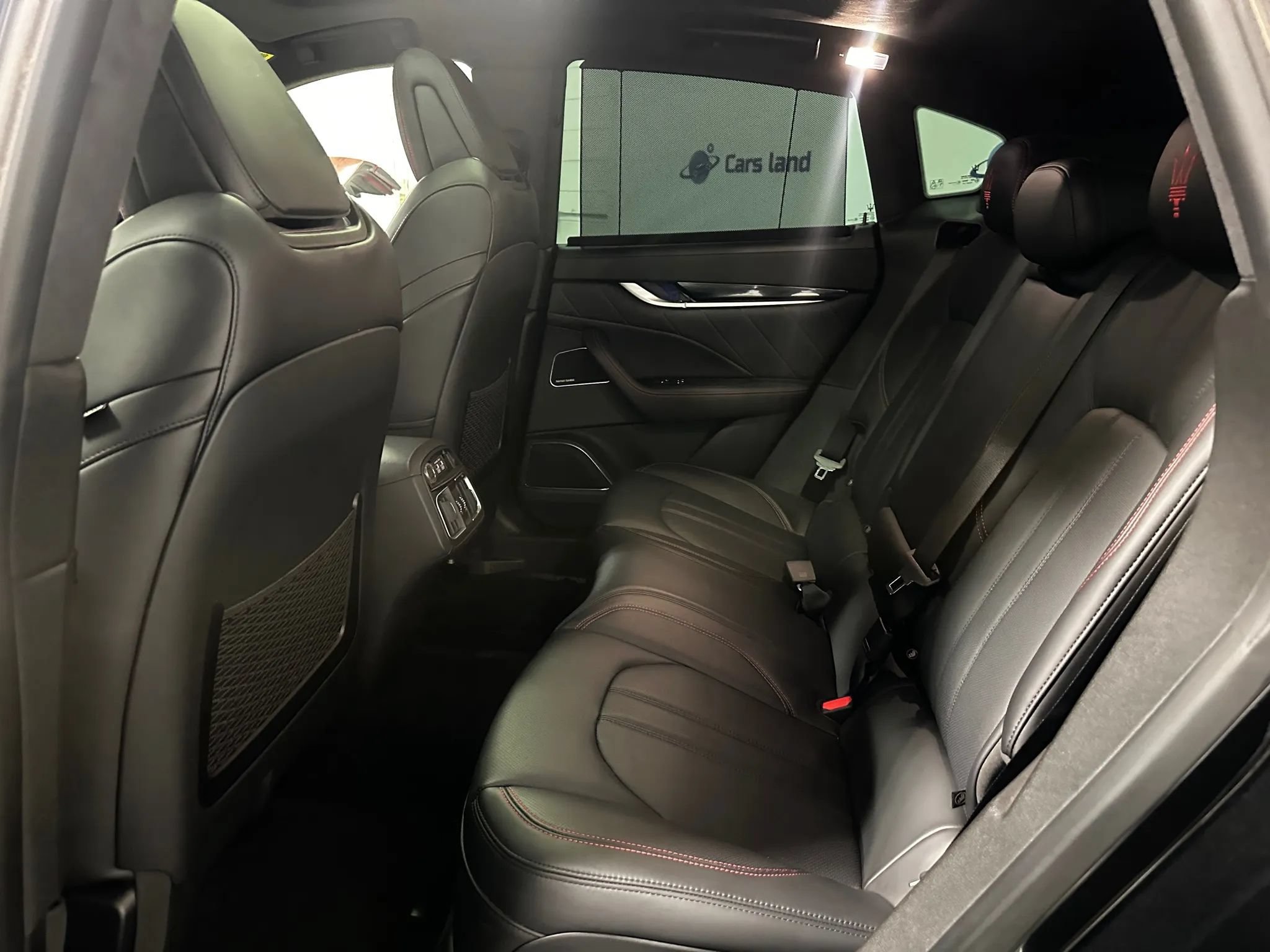 Used 2024 Maserati Levante GT Ultima AWD/4WD image 14