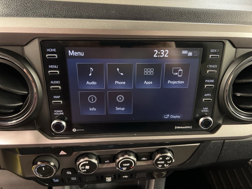 Used 2020 Toyota Tacoma SR5 w/ Technology Package image 10