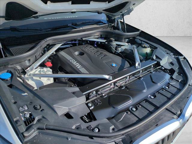 New 2026 BMW X5 xDrive40i AWD/4WD image 17