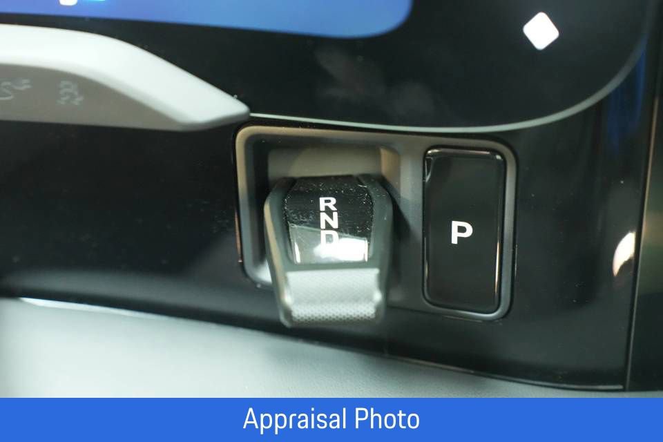 Certified 2026 Porsche Taycan Turbo GT image 17