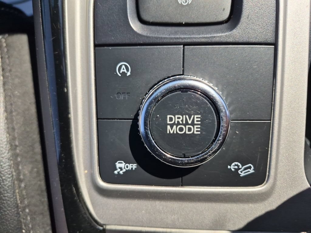 Used 2024 Ford Explorer ST w/ Equipment Group 401A AWD/4WD image 22