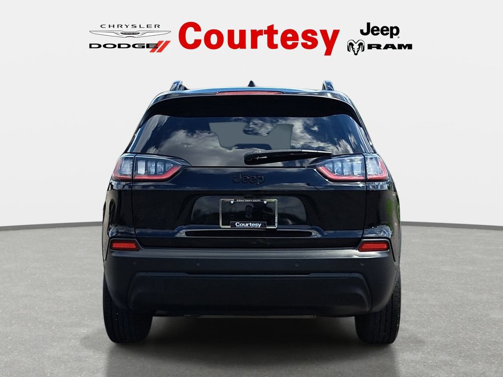 Certified 2023 Jeep Cherokee Altitude Lux AWD/4WD image 5