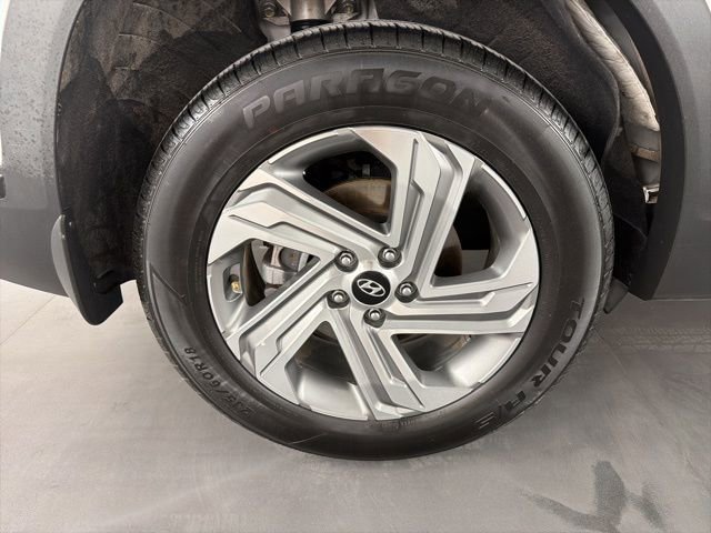 Used 2023 Hyundai Santa Fe SEL image 11