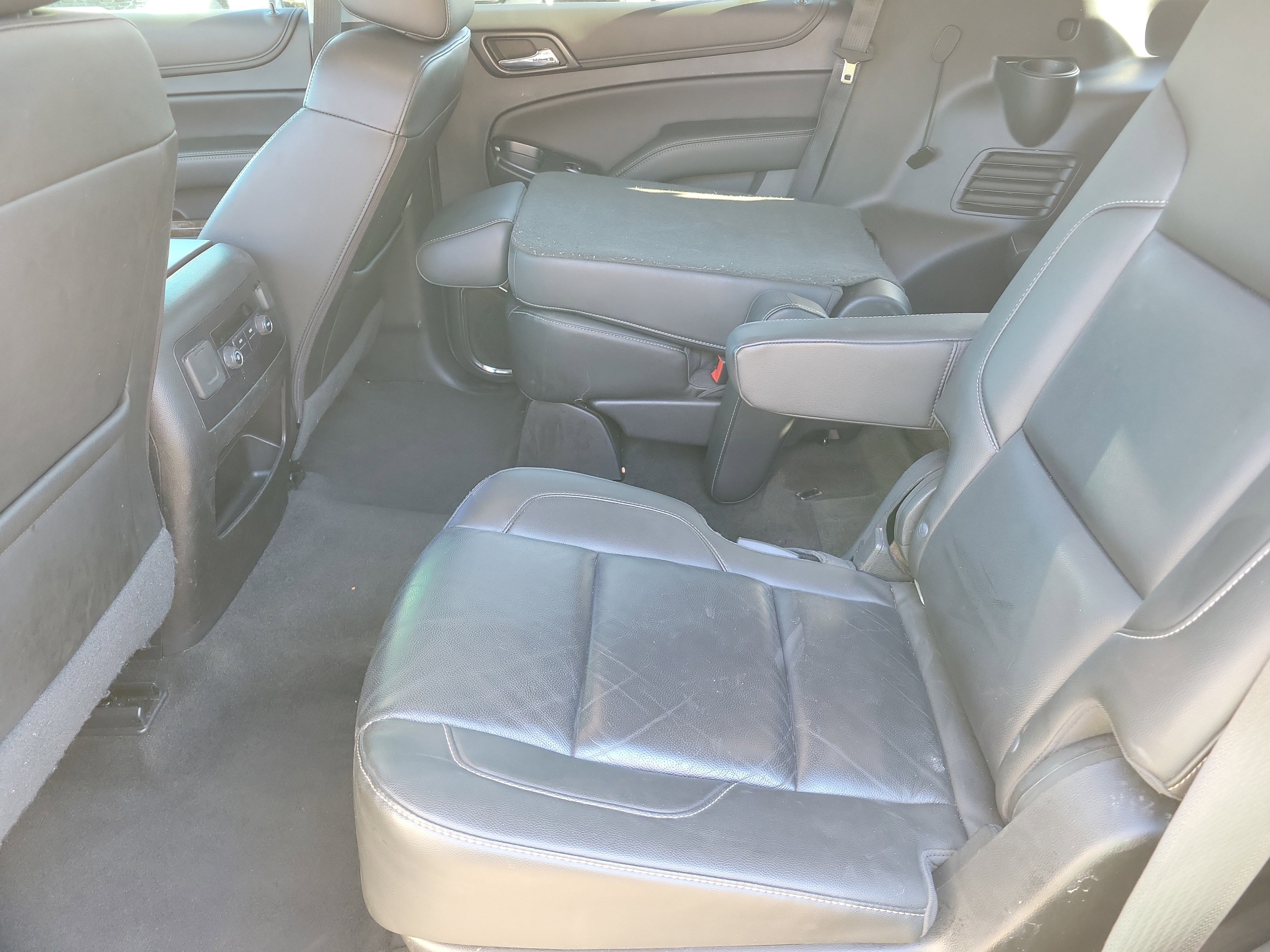 Used 2018 Chevrolet Tahoe LT AWD/4WD image 6