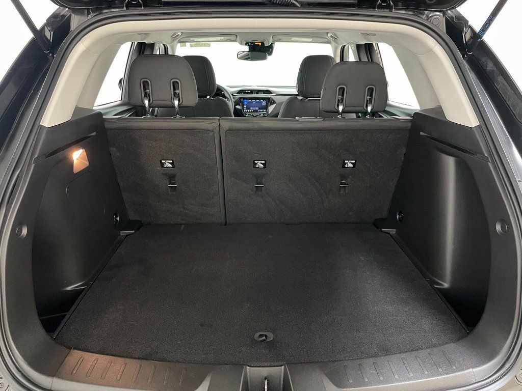 Used 2023 Chevrolet TrailBlazer LT w/ Convenience Package image 42