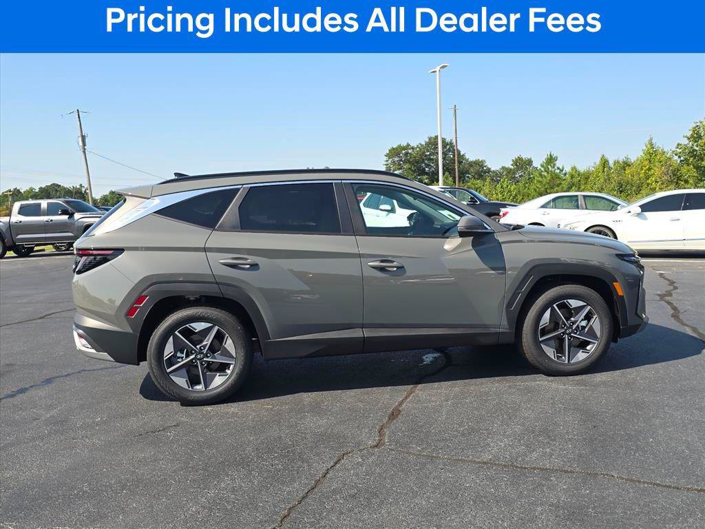 New 2026 Hyundai Tucson SEL FWD image 2