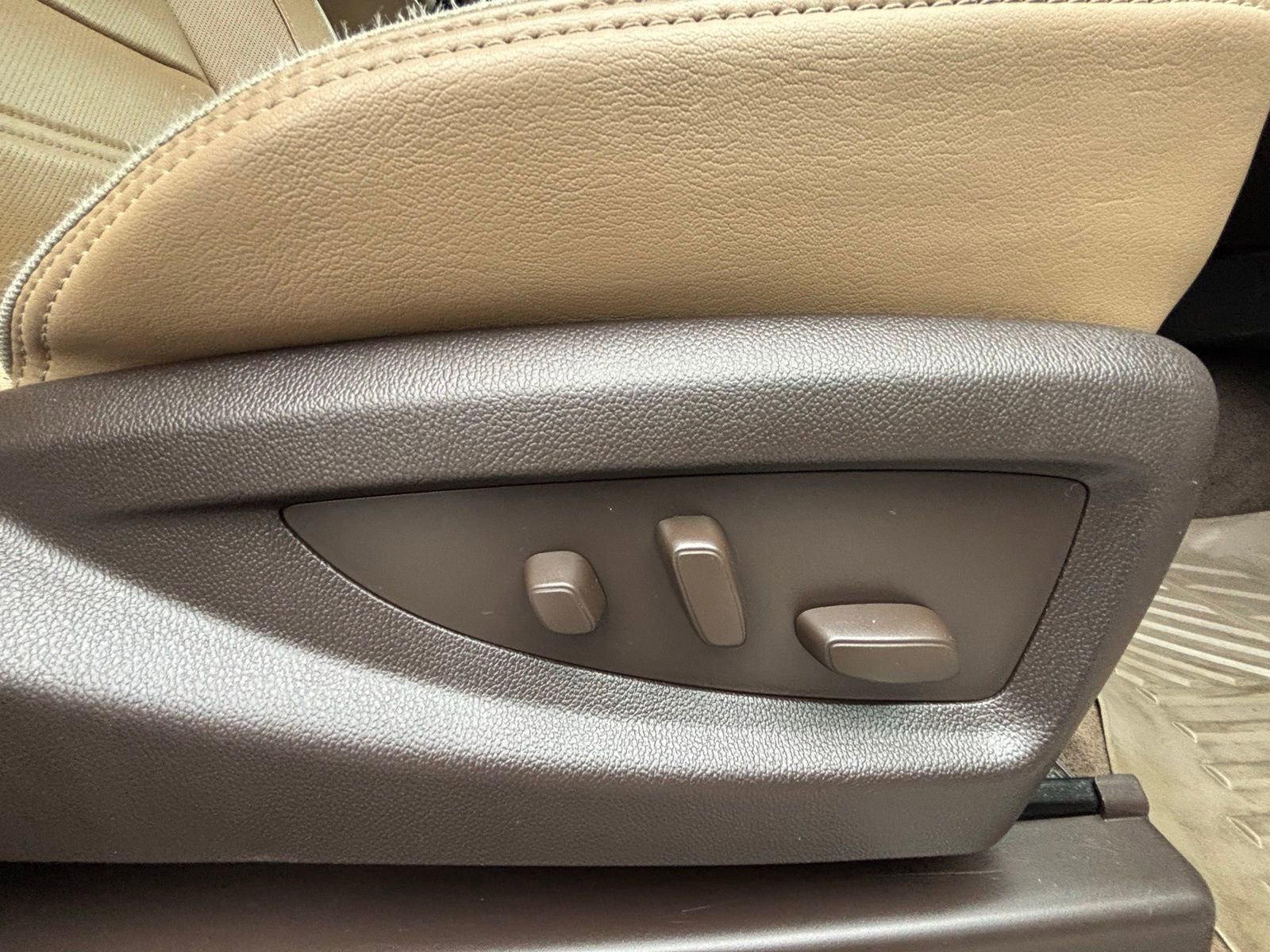 Used 2018 GMC Sierra 3500 Denali image 22