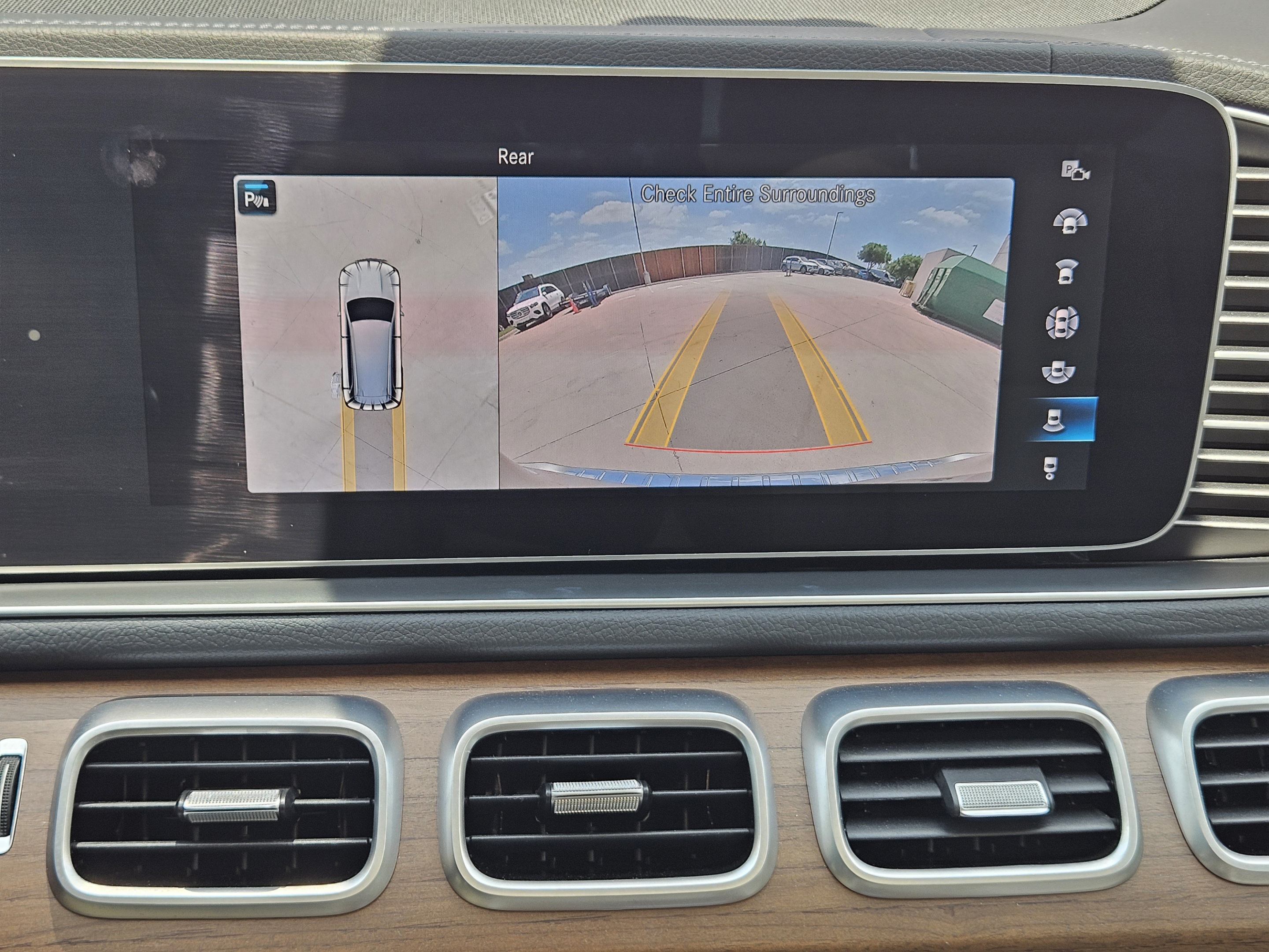Certified 2021 Mercedes-Benz GLS 450 4MATIC image 10