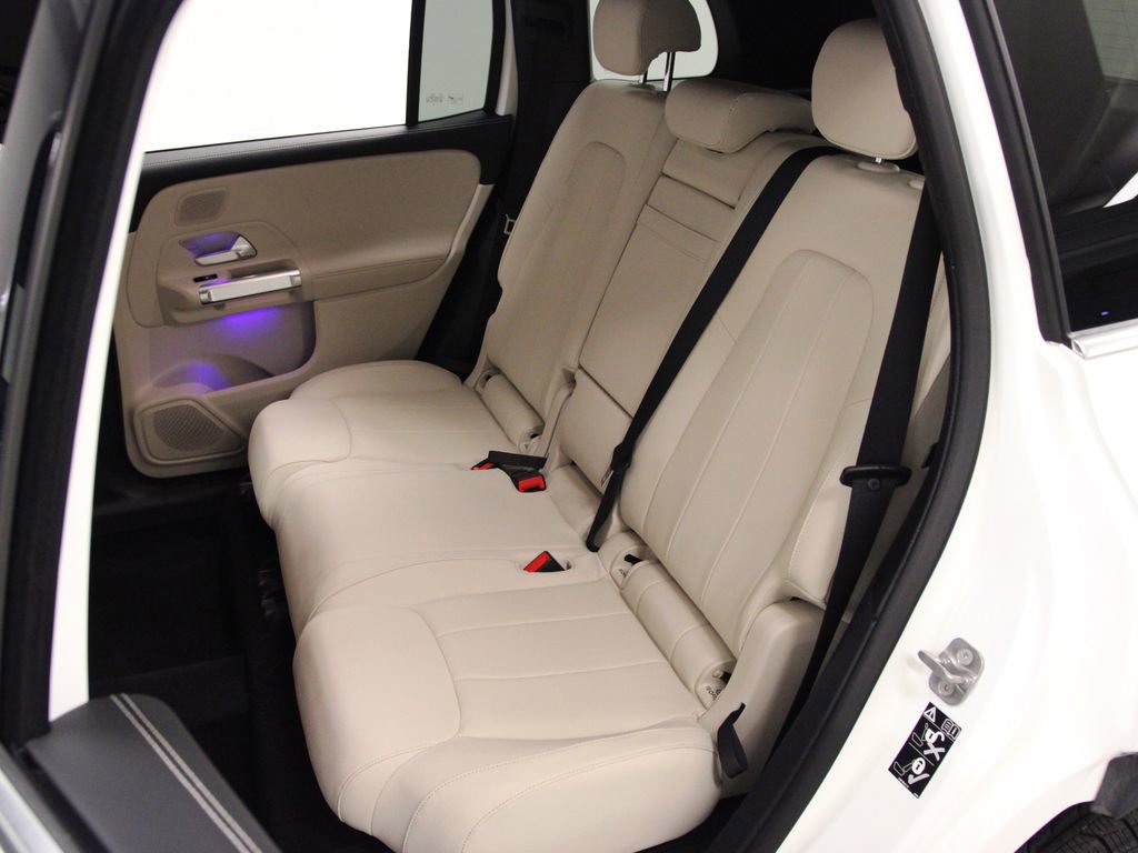 Certified 2025 Mercedes-Benz GLB 250 4MATIC image 20