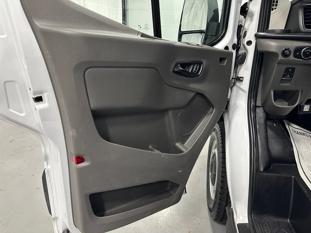 Used 2024 Ford Transit 250 148 Medium Roof w/ Load Area Protection Package RWD image 8